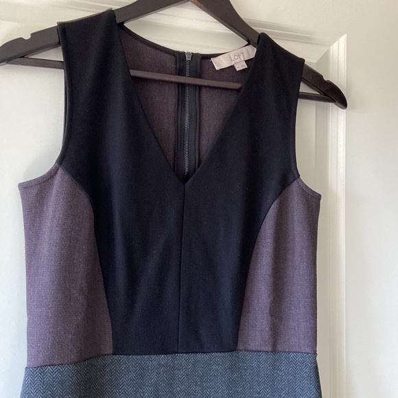 Loft dress - Picture 2 of 8